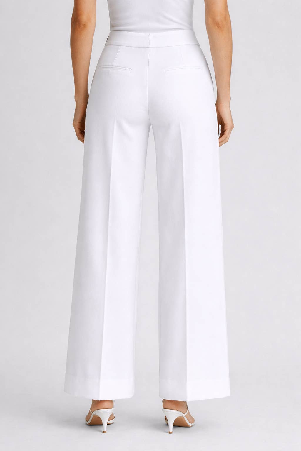 Relaxed Wide-Leg Trousers