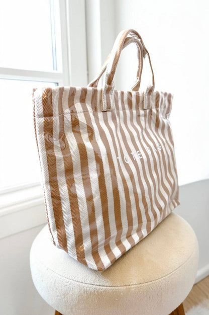 On The Move TOTE BAG