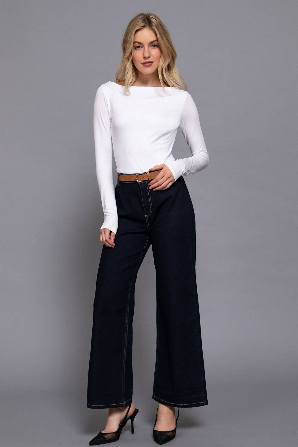 Belted Relaxed Leg Stretch Denim Pants
