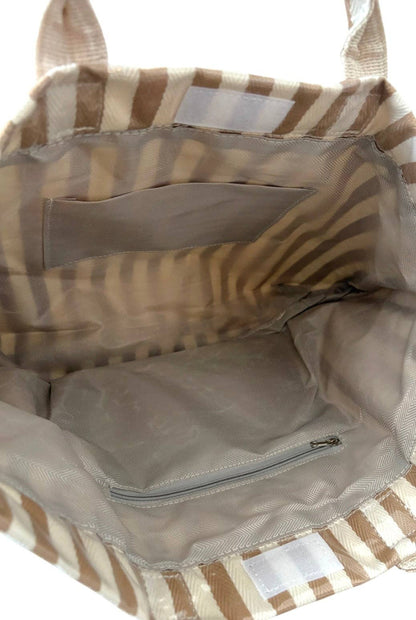 On The Move TOTE BAG