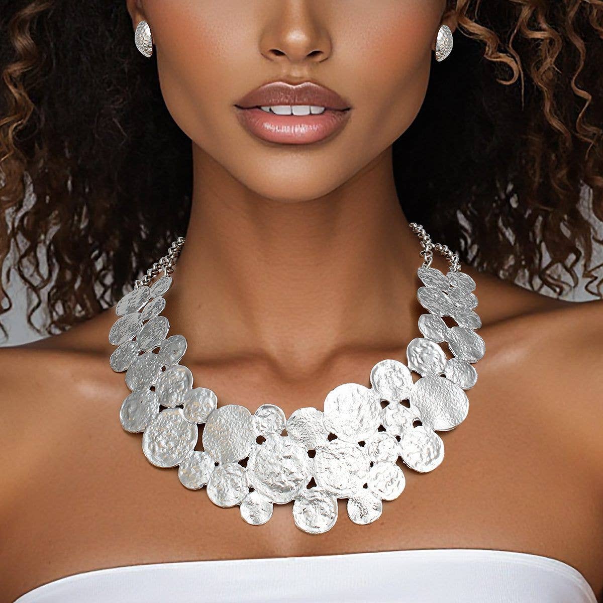 Bib Rigid Silver Circle Armor Collar Necklace