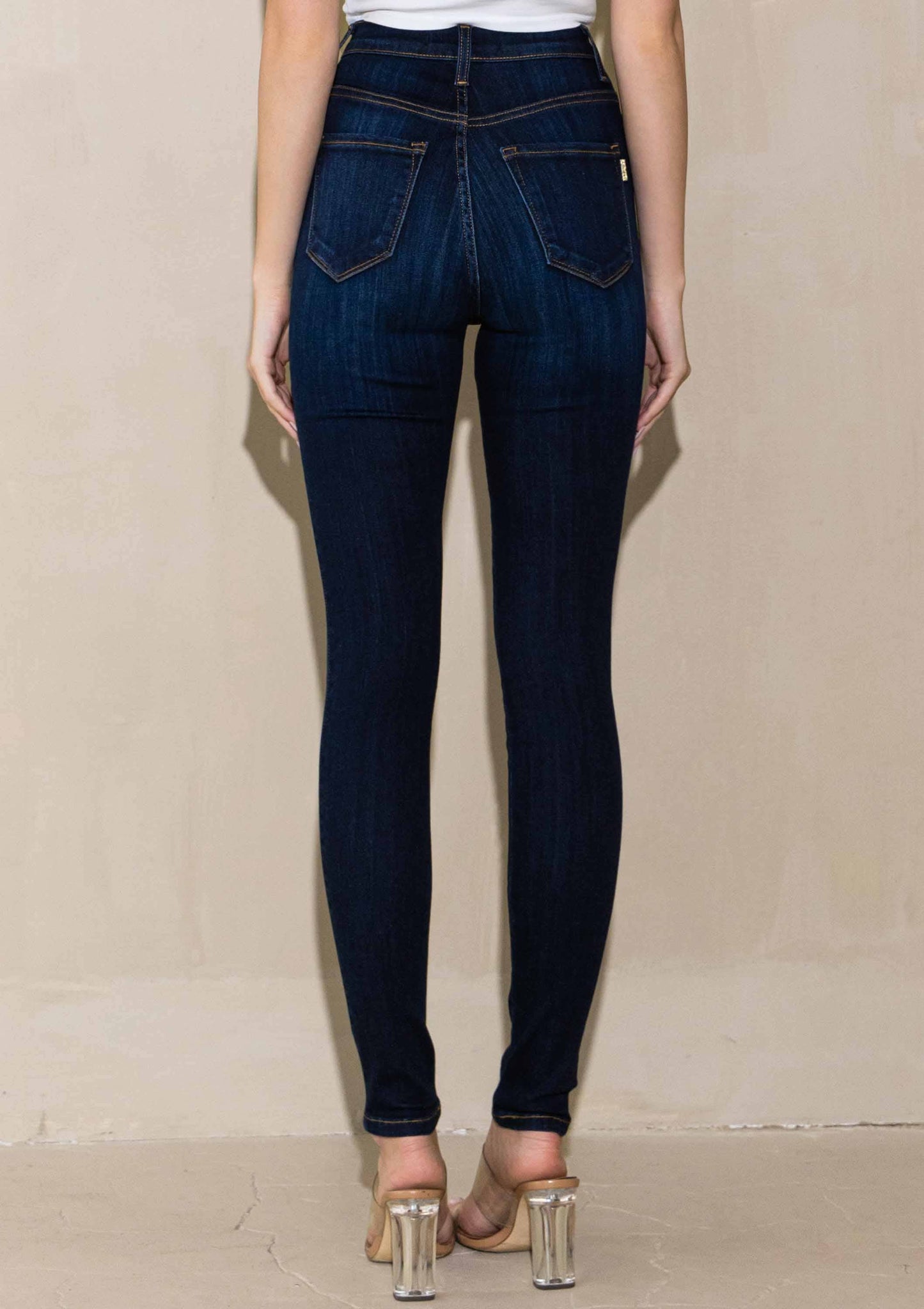 Zero Skinny Jeans by Vibrant Muse