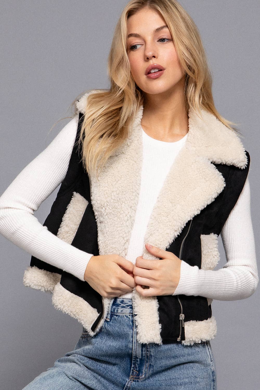 Chic Girl by Active girl