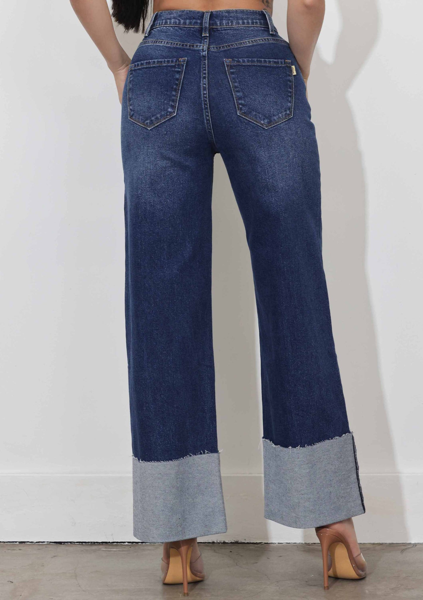 WIDE LEG - Rigid with Comfort Stretch