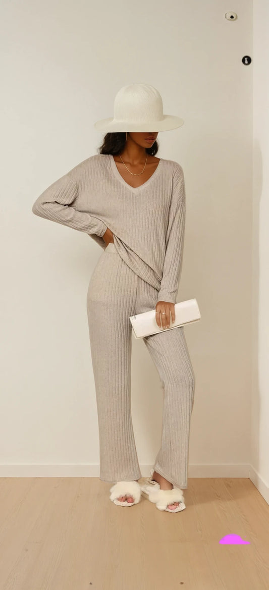 Women Ribbed Knit V Neck Slouchy Two-piece Outfit