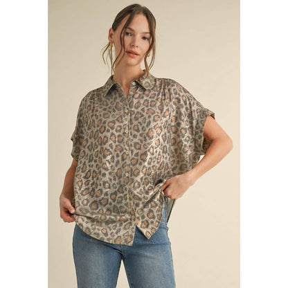 Leopard print collared top