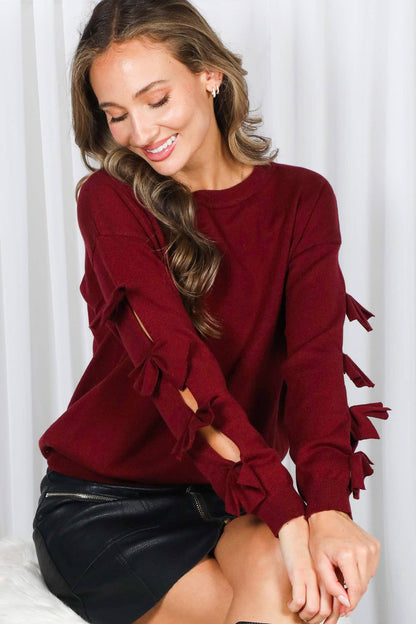 Bow Embellished Long-Sleeve Crew Neck Knit Sweater