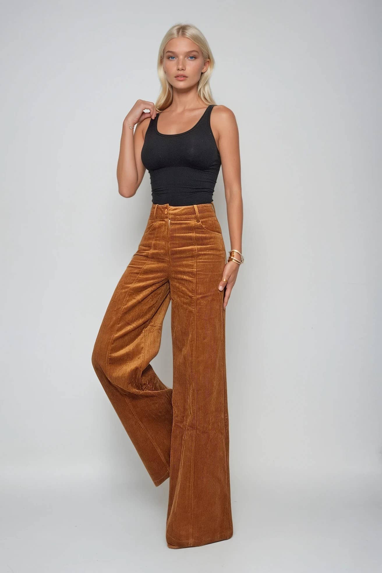 Zanai Corduroy Wide Leg Pants